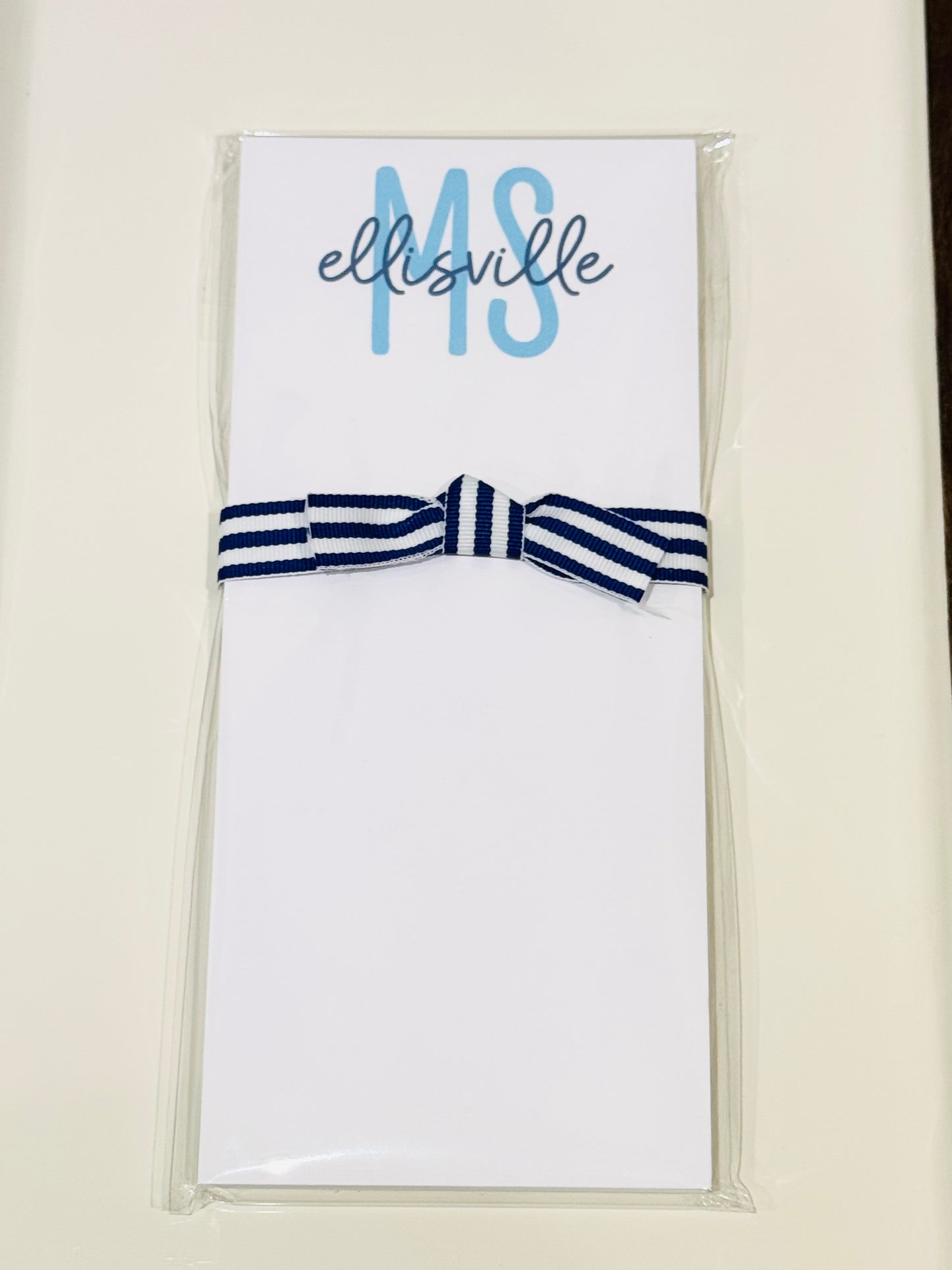 CITY AND STATE SKINNIE NOTEPAD: NAVY AND LIGHT BLUE ELLISVILLE, MS